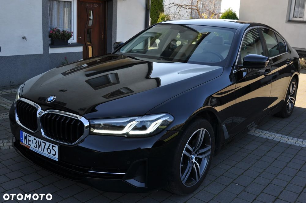BMW Seria 5 520d xDrive - 5