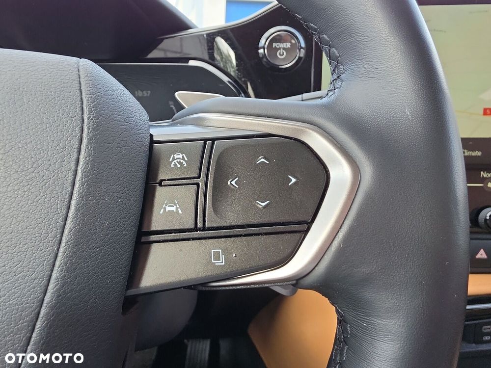 Lexus NX 350h Prestige AWD - 24