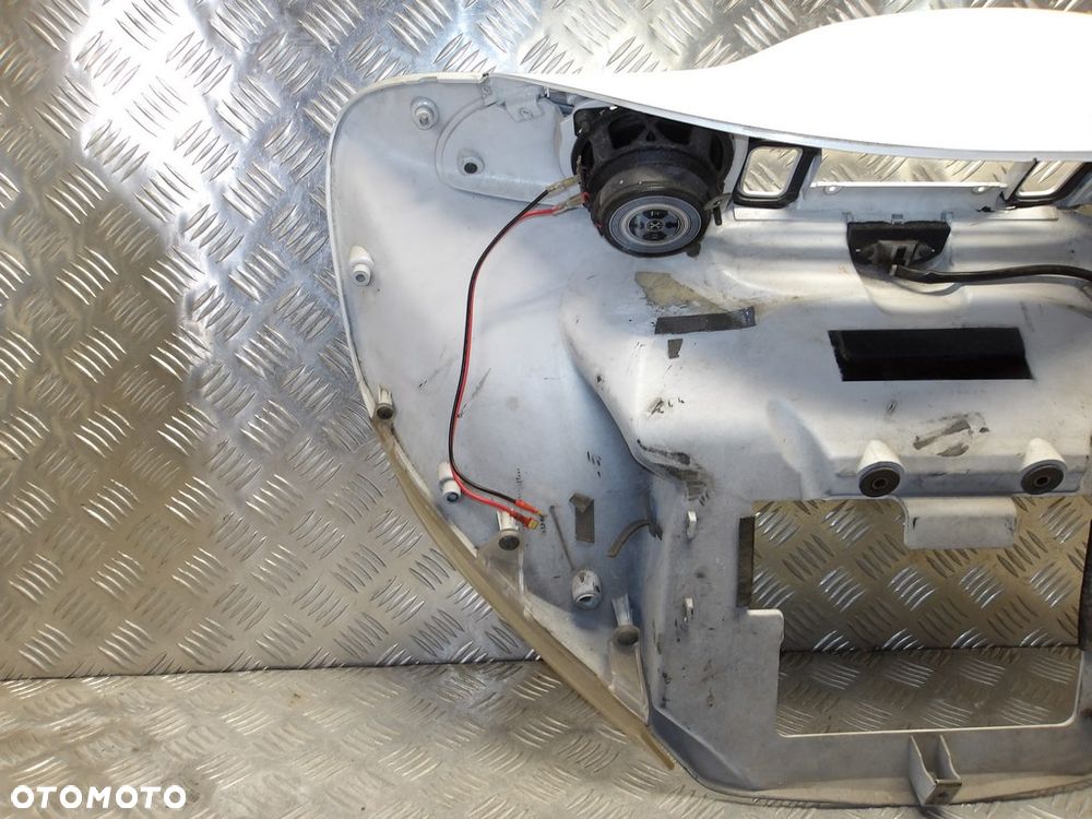 Czasza owiewka przód tylna YAMAHA XVZ 1300 ROYAL STAR VENTURE 99-13r   PN. 4XY-28350-00 - 10