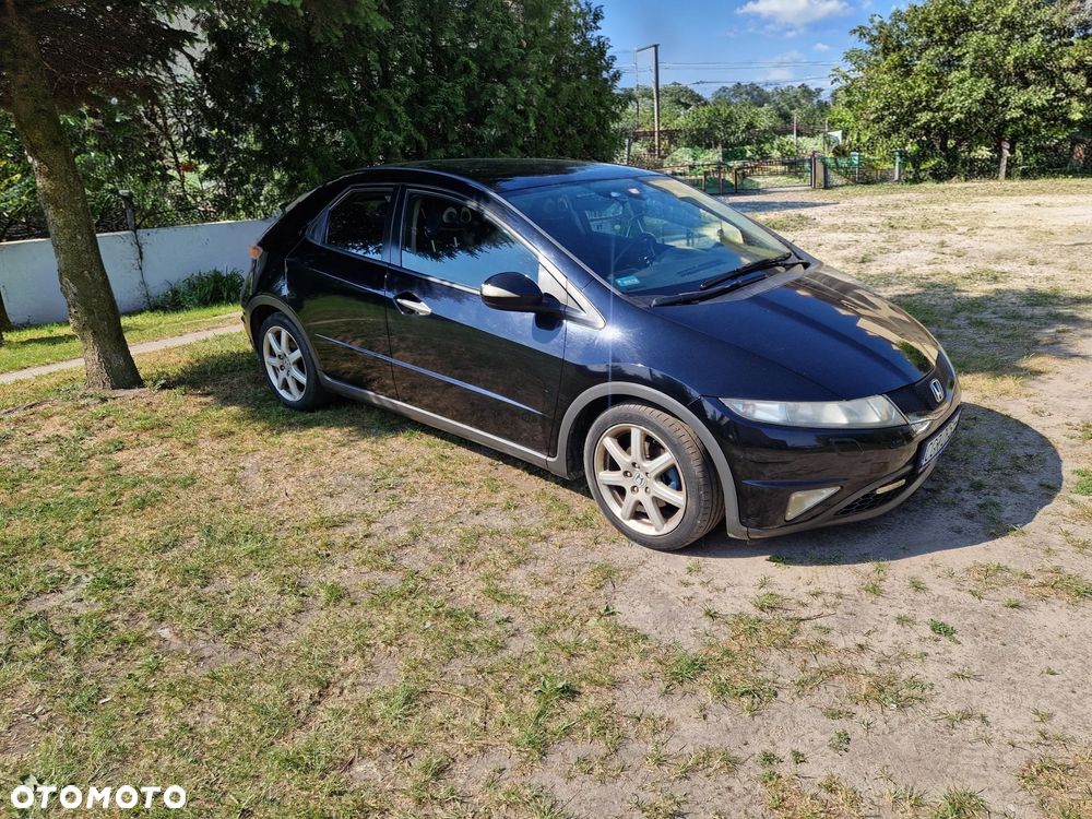 Honda Civic 1.8 Executive - 1