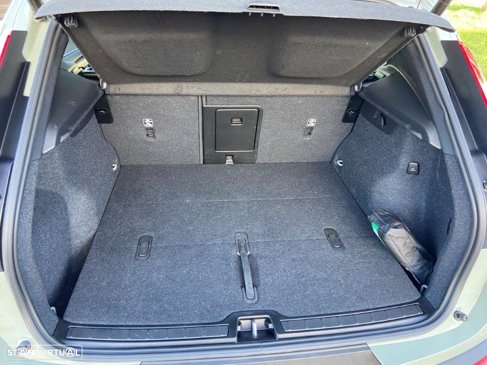 Volvo XC 40 2.0 B3 Core - 15