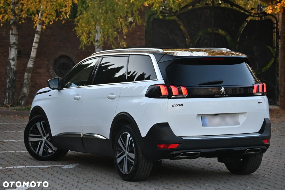 Peugeot 5008 - 16