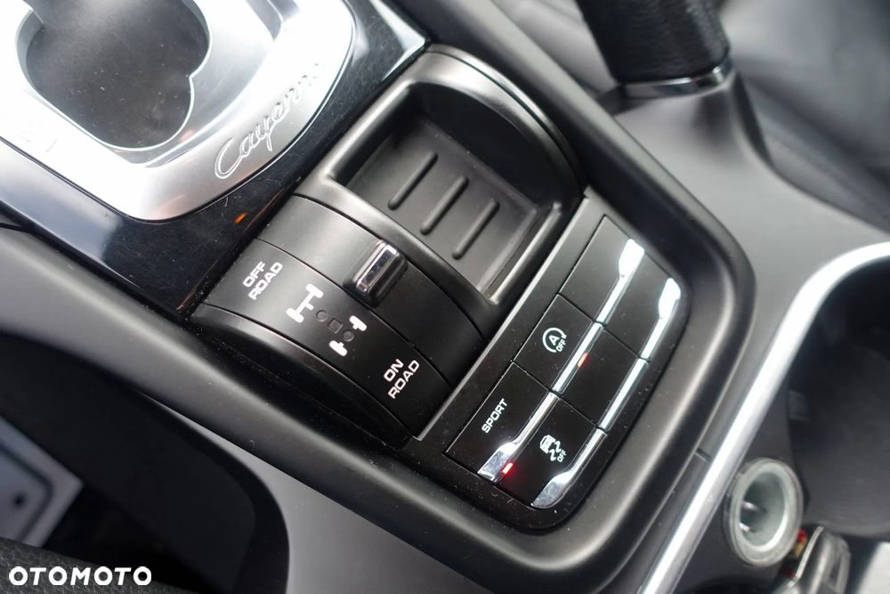 Porsche Cayenne Tiptronic S - 29
