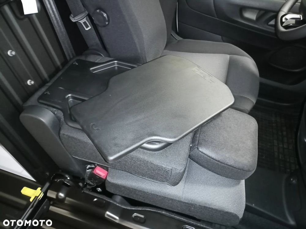 Fiat e Doblo L2 750kG, 136KM, akumulator 50 kWh - 21