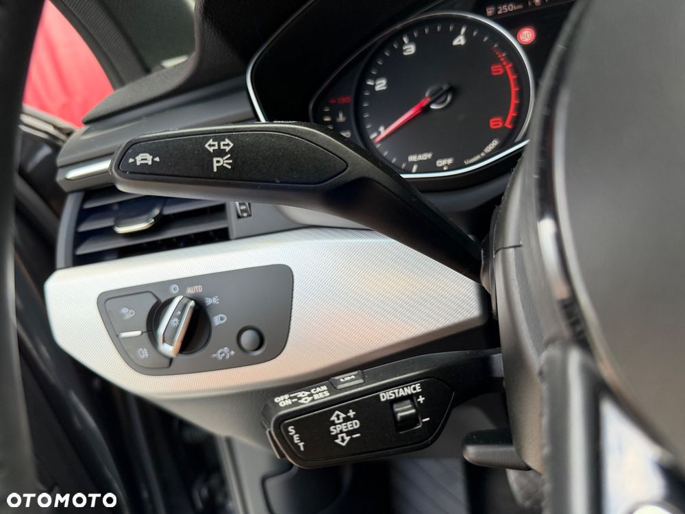 Audi A4 Avant 2.0 TDI ultra sport - 36