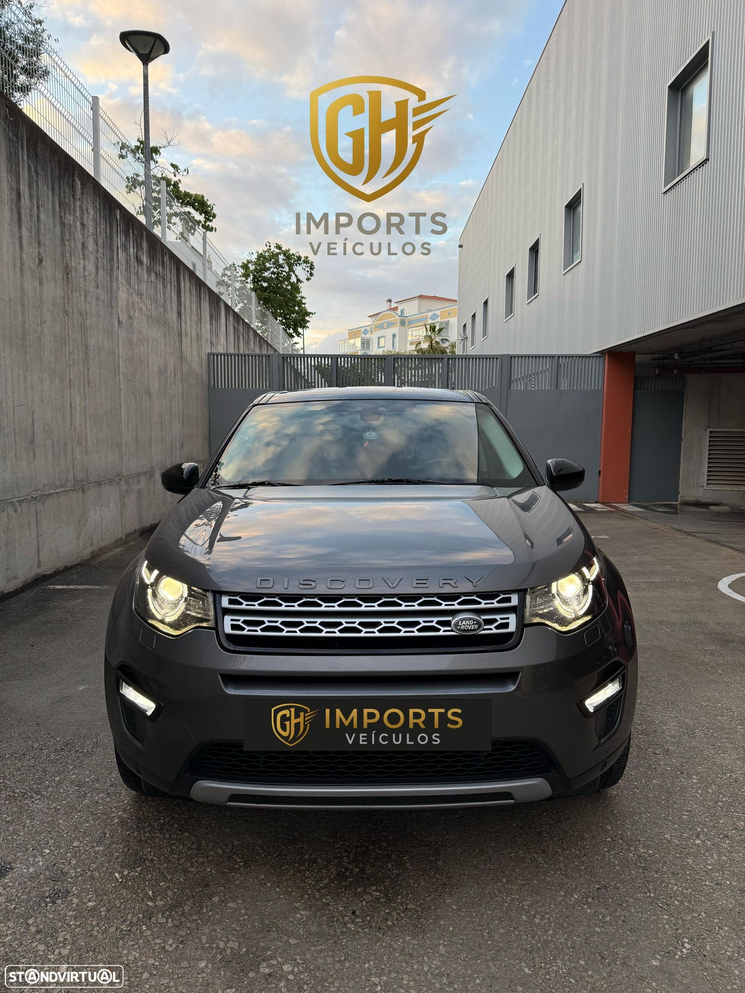 Land Rover Discovery Sport 2.0 D AWD HSE - 2