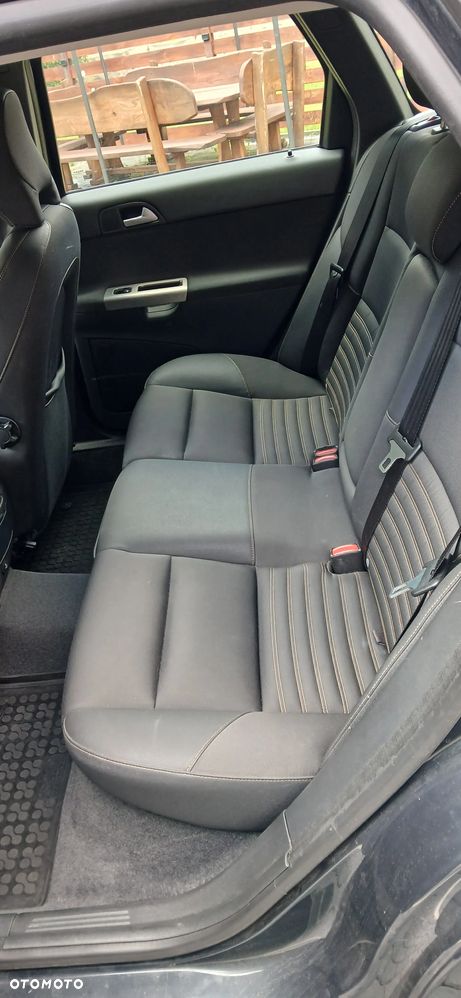 Volvo V50 1.8 - 10