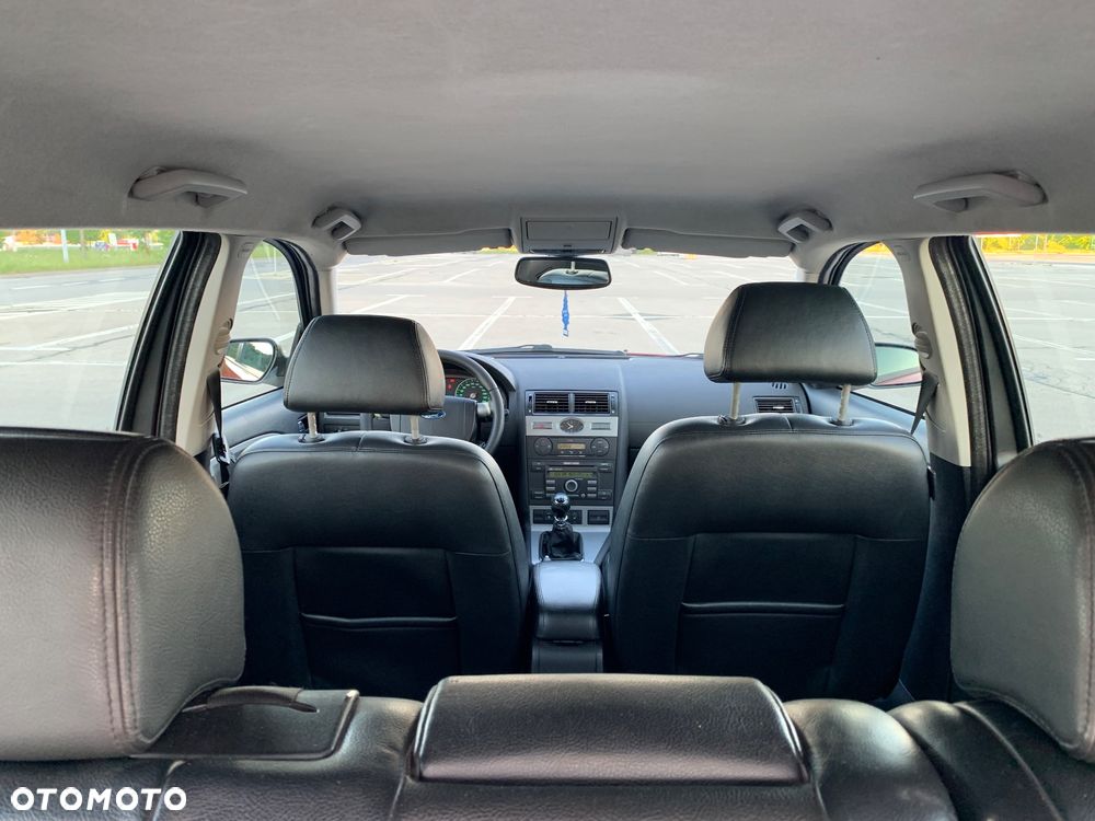 Ford Mondeo 2.0 TDCI Ambiente - 14