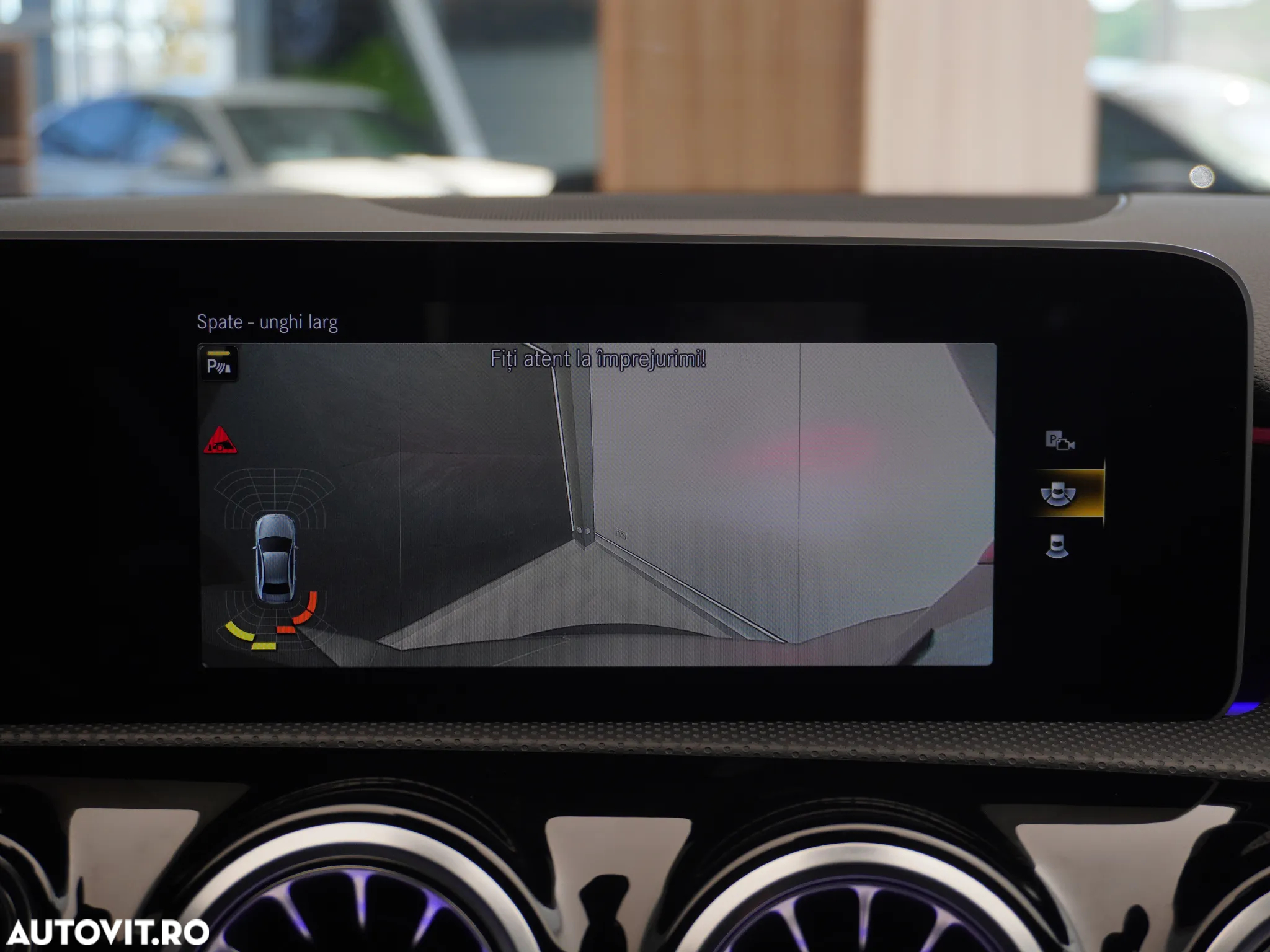 Mercedes-Benz A 180 d 7G-DCT AMG Line - 28