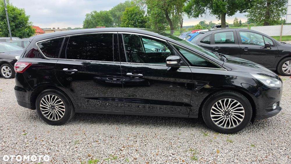 Ford S-Max - 10