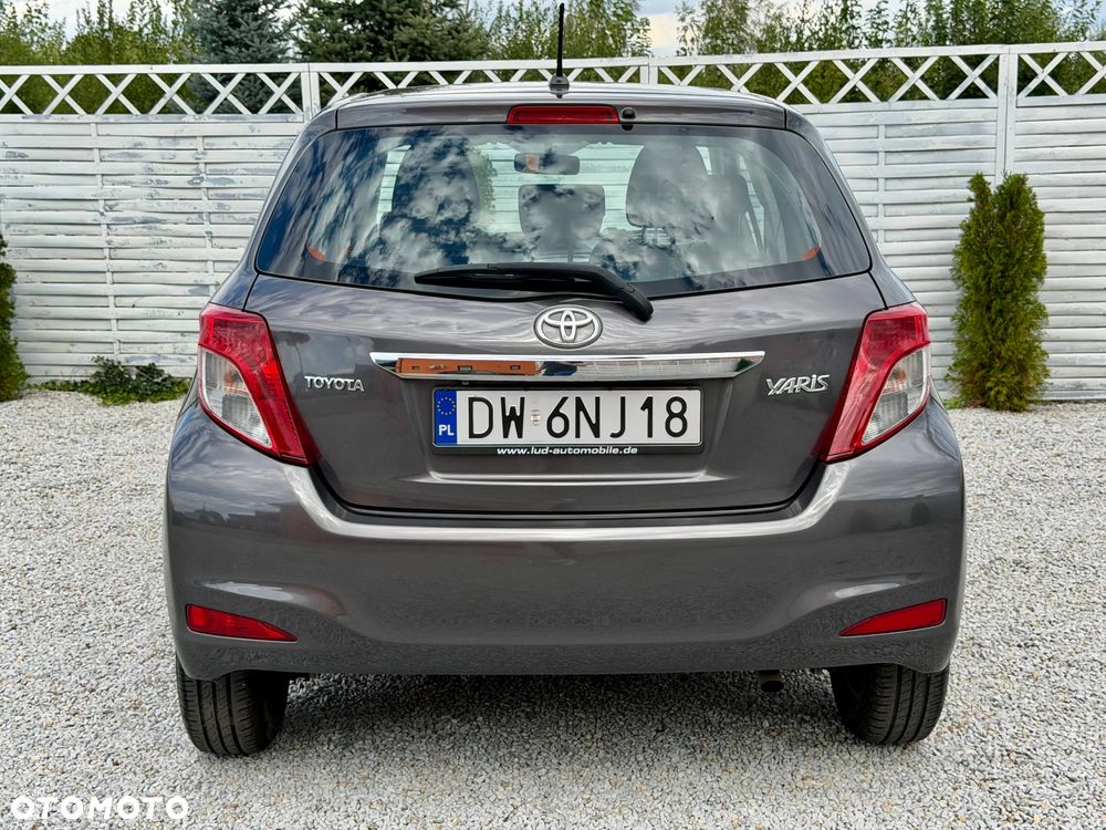 Toyota Yaris 1.4 D-4D - 22