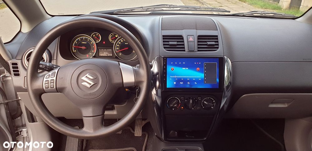 Suzuki SX4 1.6 VVT 4x4 Comfort - 16