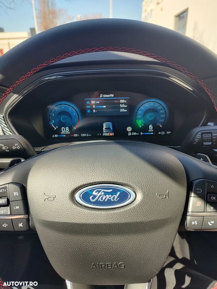 Ford Focus 2.3 Ecoboost 7DCT ST X - 30