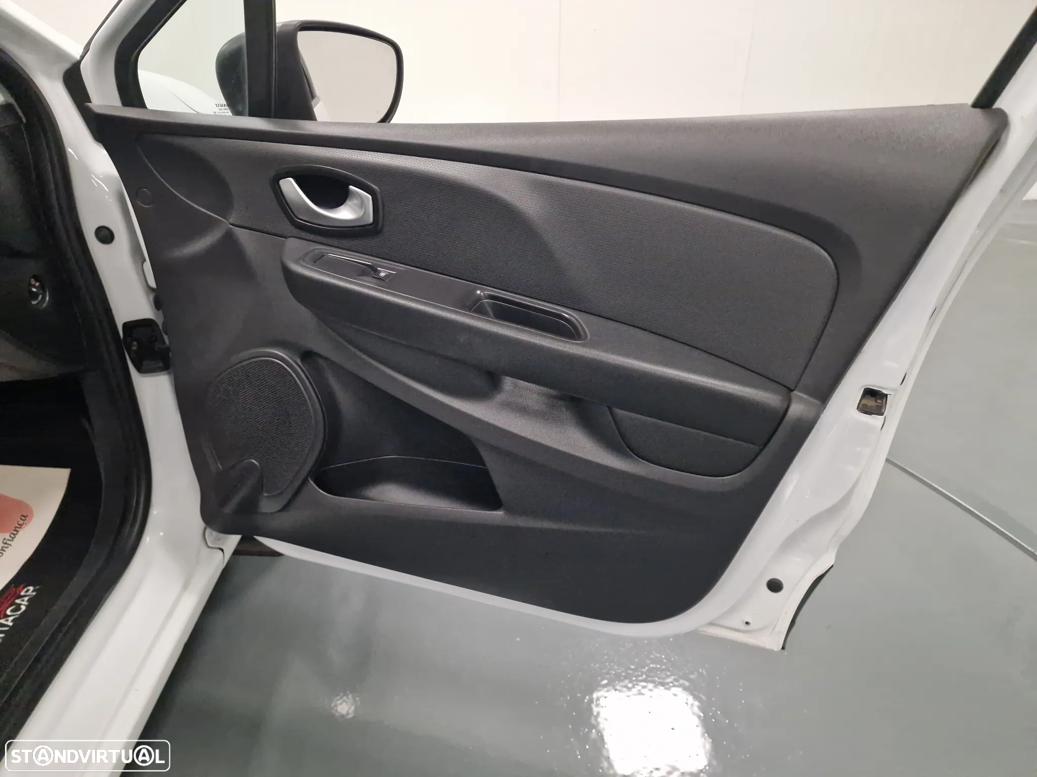 Renault CLIO SOCIETE 1.5 DCI ZEN IVA DEDUTIVEL - 43