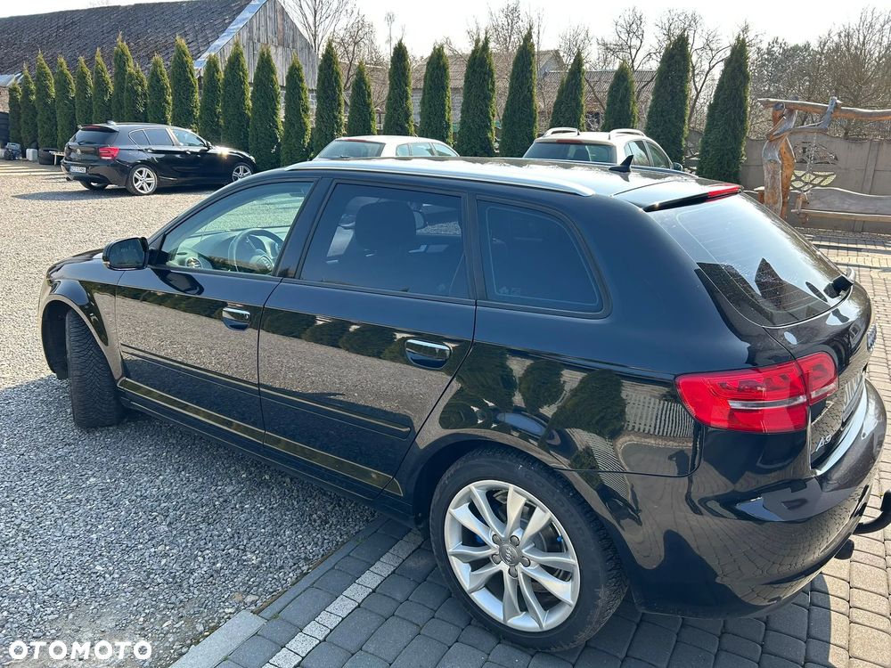Audi A3 Sportback 2.0 TDI DPF Attraction - 3