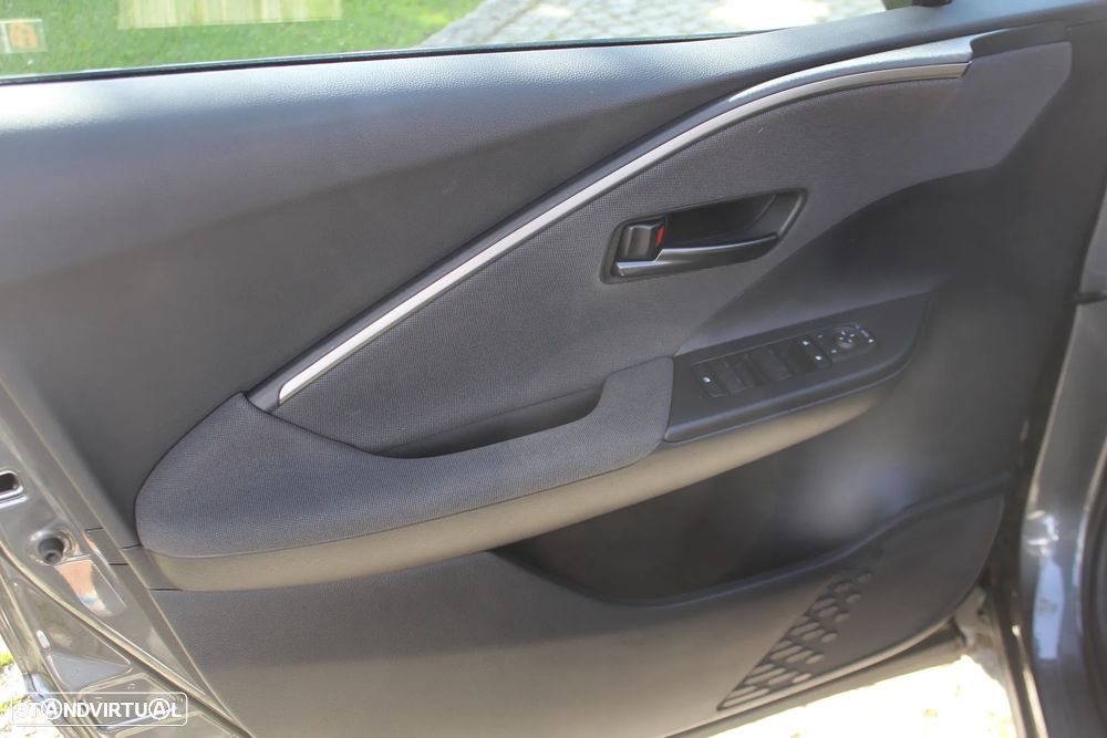 Toyota C-HR 2.0 Hybrid Exclusive+P.Luxury - 11