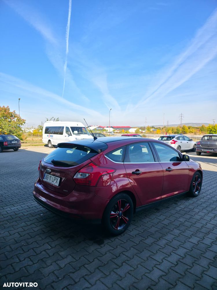 Ford Focus - 2