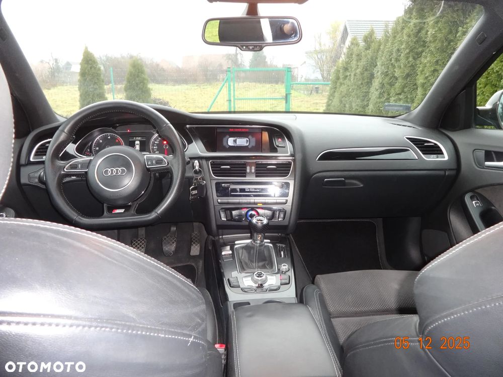 Audi A4 Avant 2.0 TDI - 7