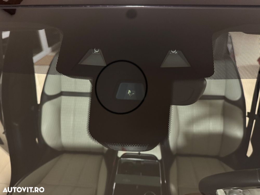 Land Rover Range Rover Velar 3.0 R-Dynamic HSE - 29