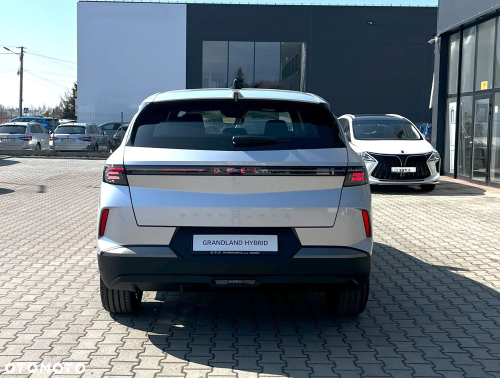 Opel Grandland 1.2 T mHEV Edition S&S eDTC6 - 6