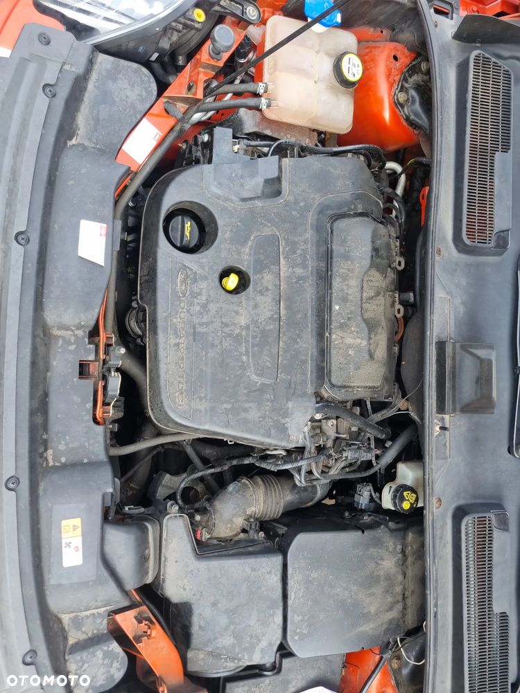 Ford Kuga 2.0 TDCi 4WD Titanium - 22