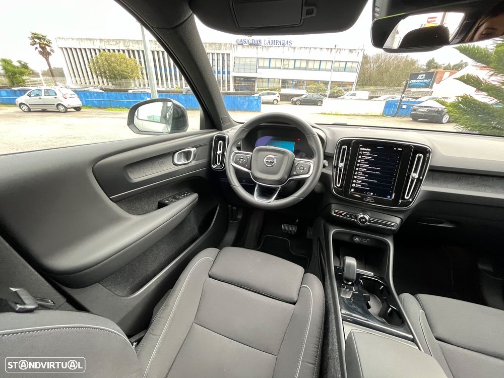 Volvo XC 40 Recharge Core - 51