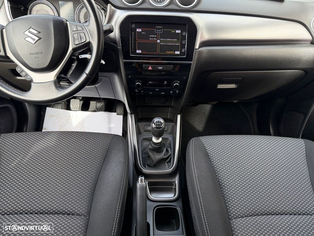 Suzuki Vitara 1.4T GLX Mild Hybrid - 11