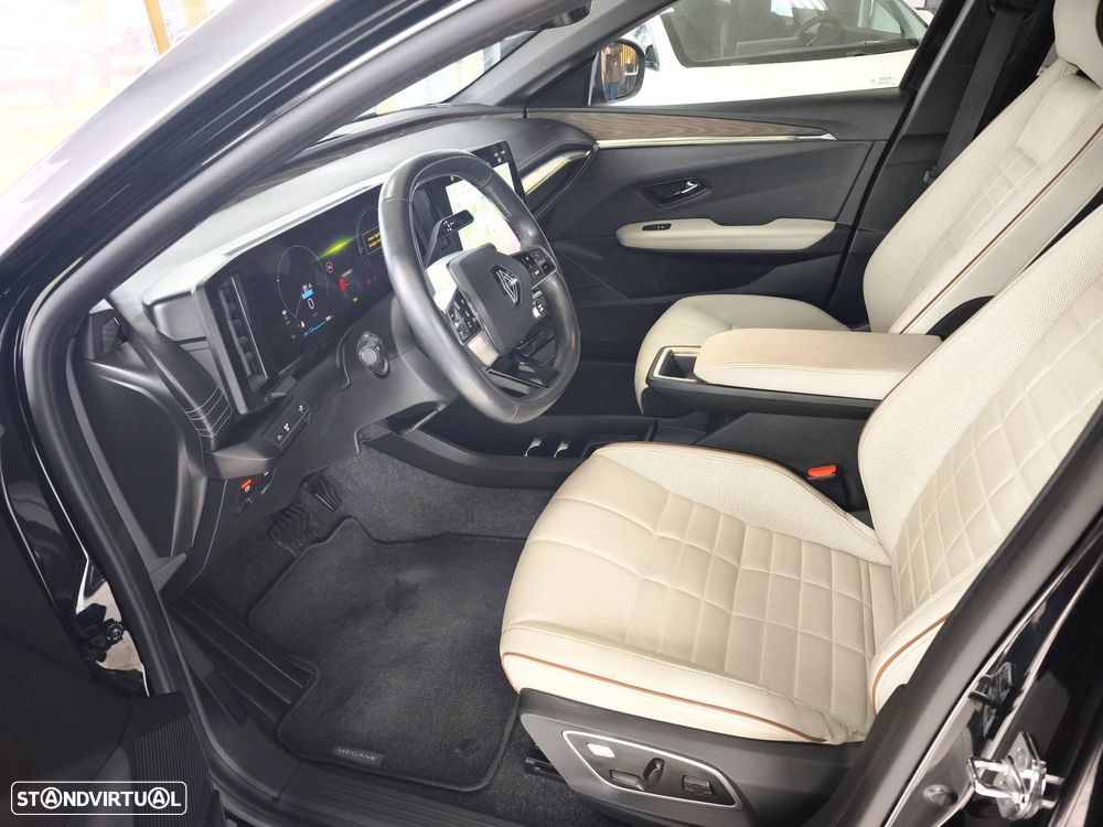 Renault Mégane E-Tech EV60 Iconic - 9