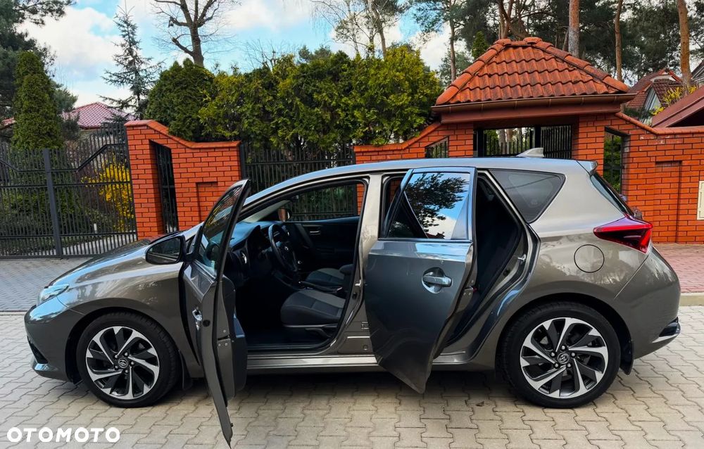 Toyota Auris 1.33 VVT-i Comfort - 6