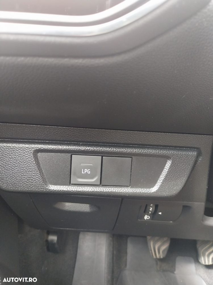 Dacia Sandero - 9