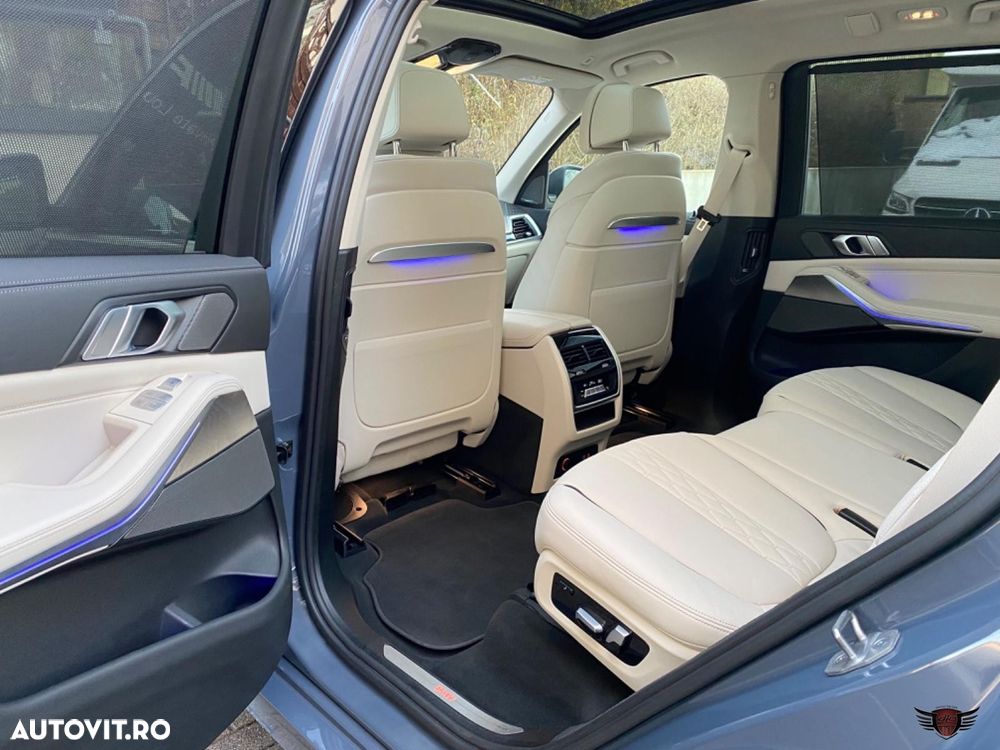 BMW X7 xDrive40d - 26