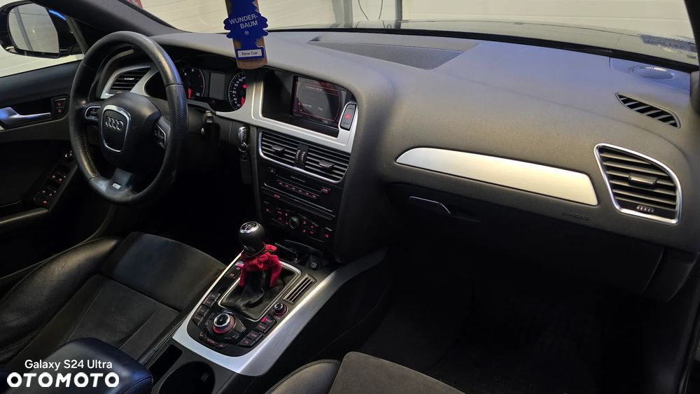 Audi A4 Avant 2.0 TDI DPF quattro S line Sportpaket (plus) - 12