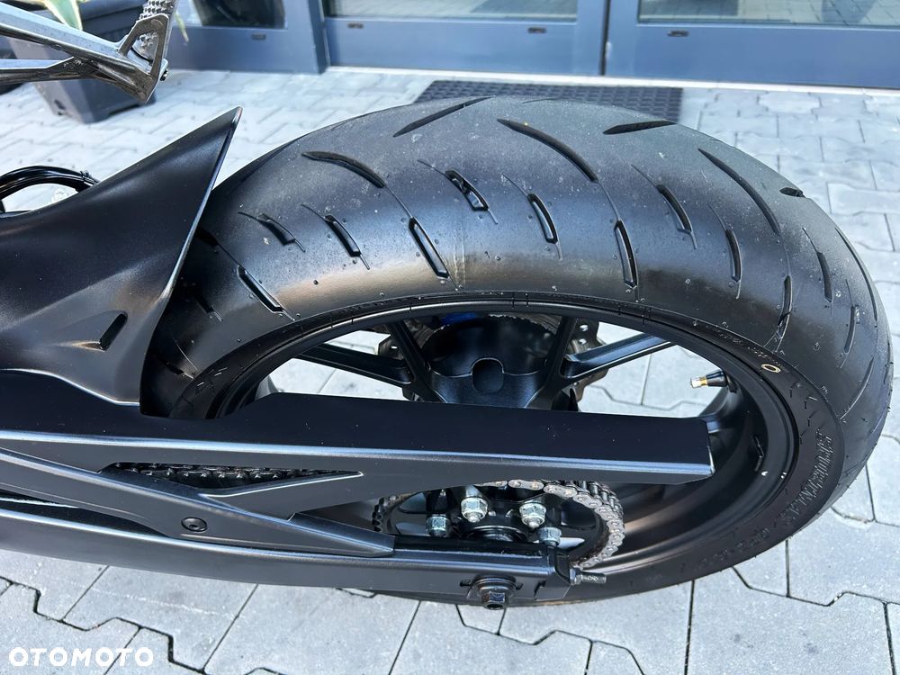 Honda CB - 21