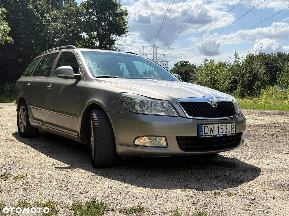 Skoda Octavia - 2