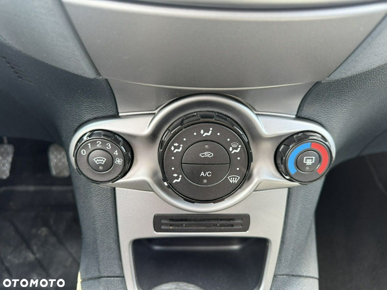 Ford Fiesta 1.25 Ambiente - 20