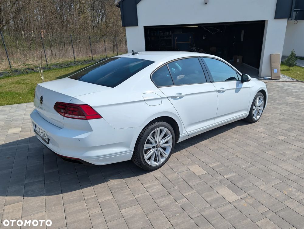Volkswagen Passat 1.5 TSI EVO Essence DSG - 1