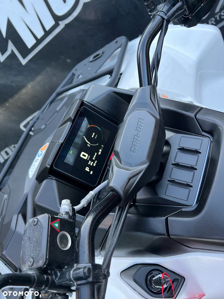 Can-Am Outlander - 14