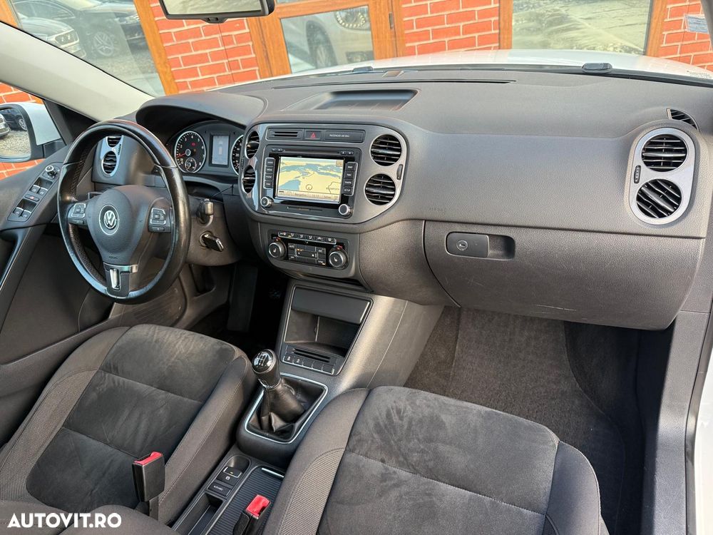 Volkswagen Tiguan 1.4 TSI BlueMotion Technology Sport & Style - 20