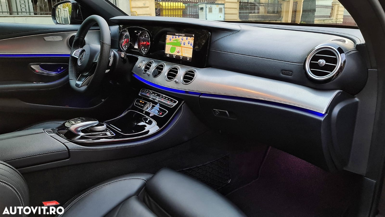 Mercedes-Benz E 220 d 9G-TRONIC AMG Line - 9