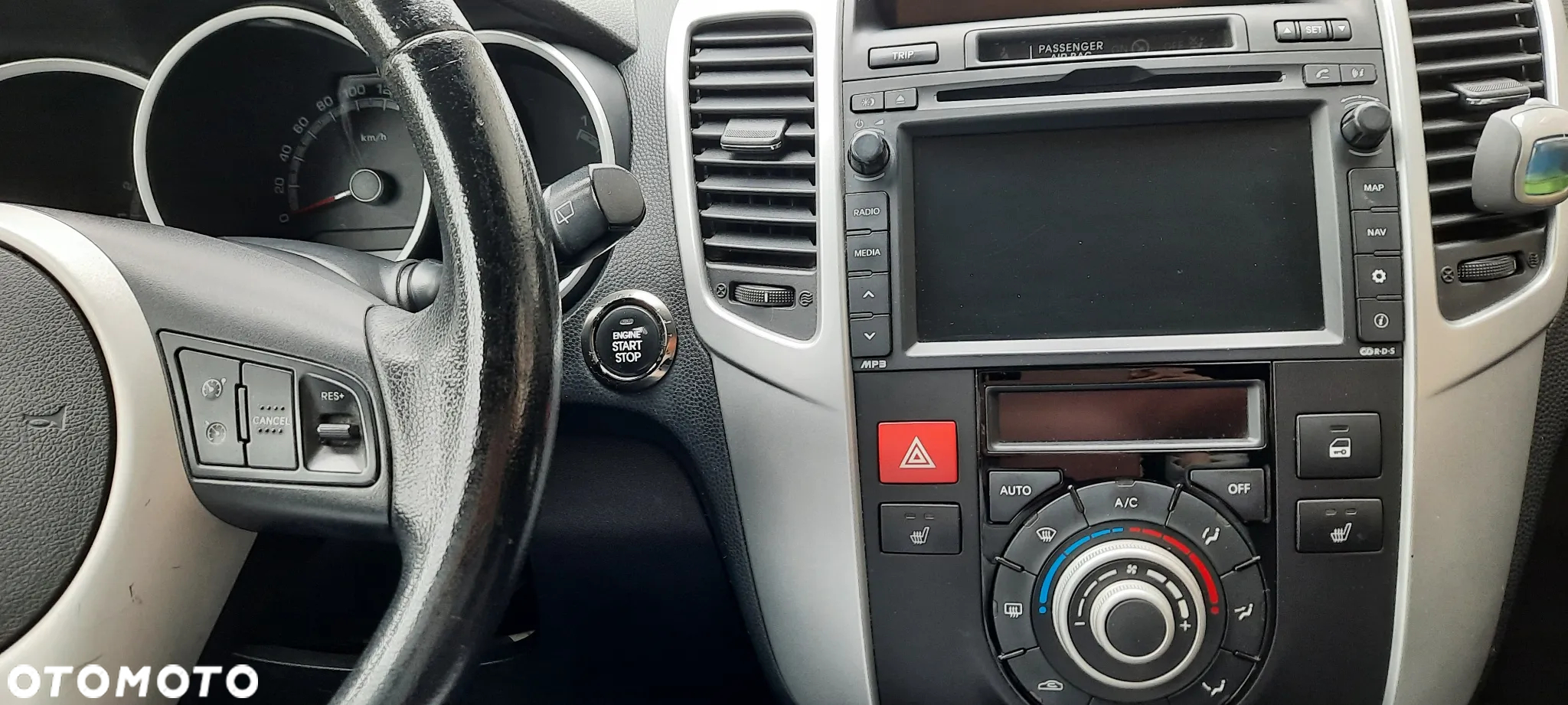 Kia Venga - 17