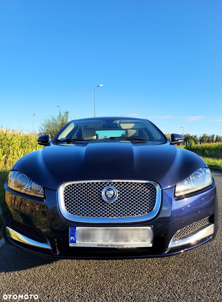 Jaguar XF 3.0 V6 Kompressor AWD - 16