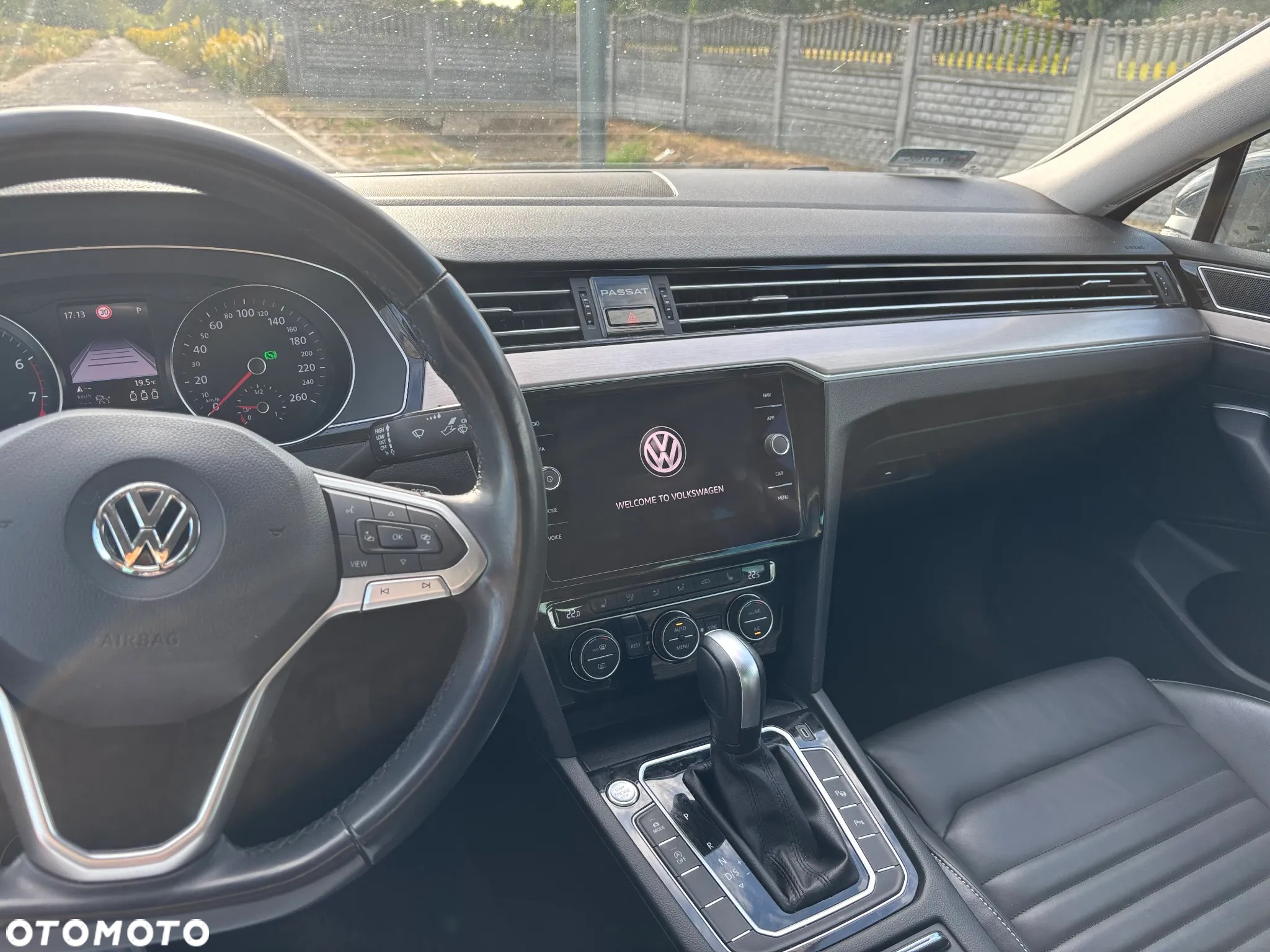 Volkswagen Passat 2.0 TSI Elegance DSG - 12