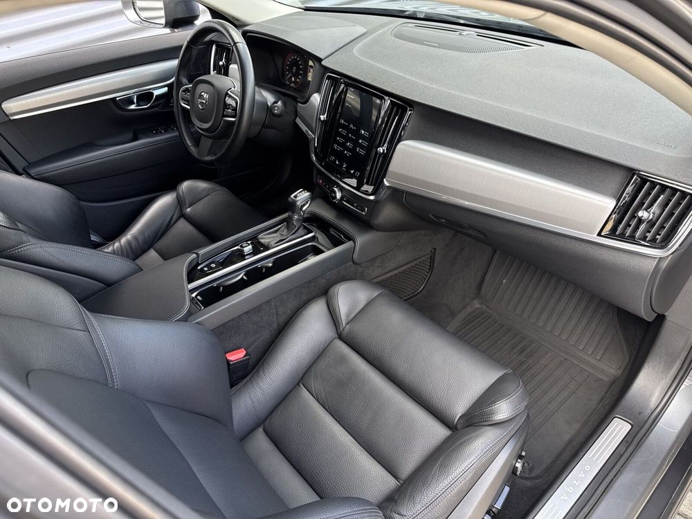 Volvo V90 Cross Country D5 AWD Pro - 13
