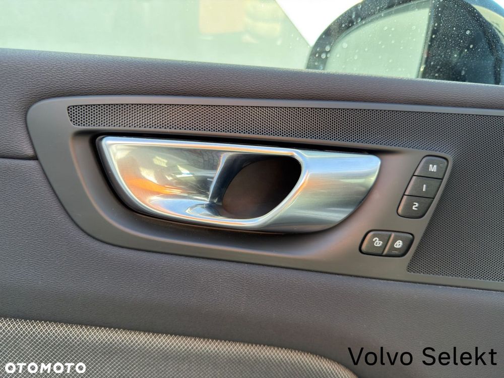 Volvo XC 60 - 14