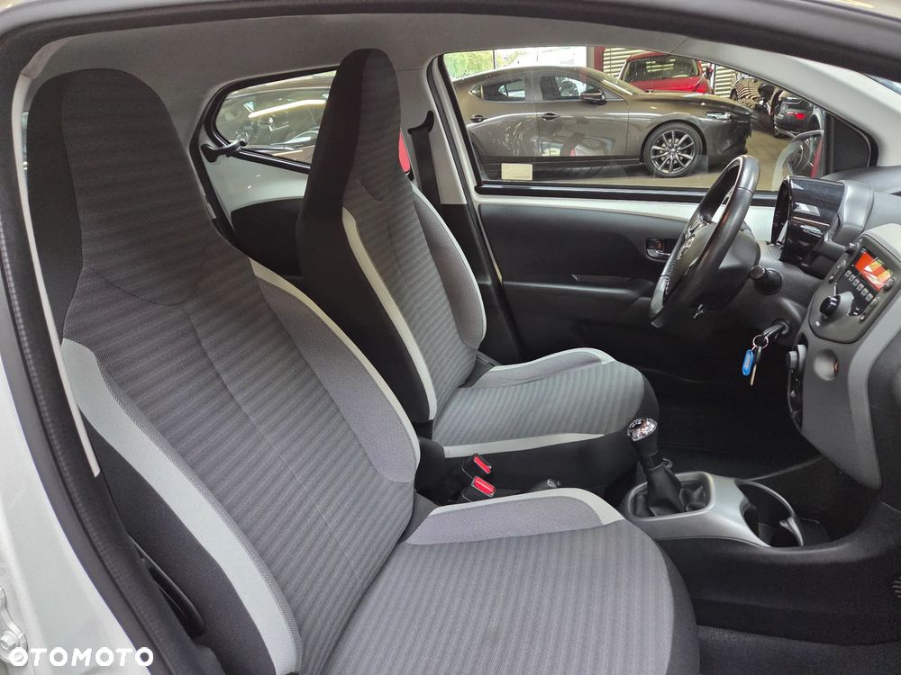 Toyota Aygo - 24