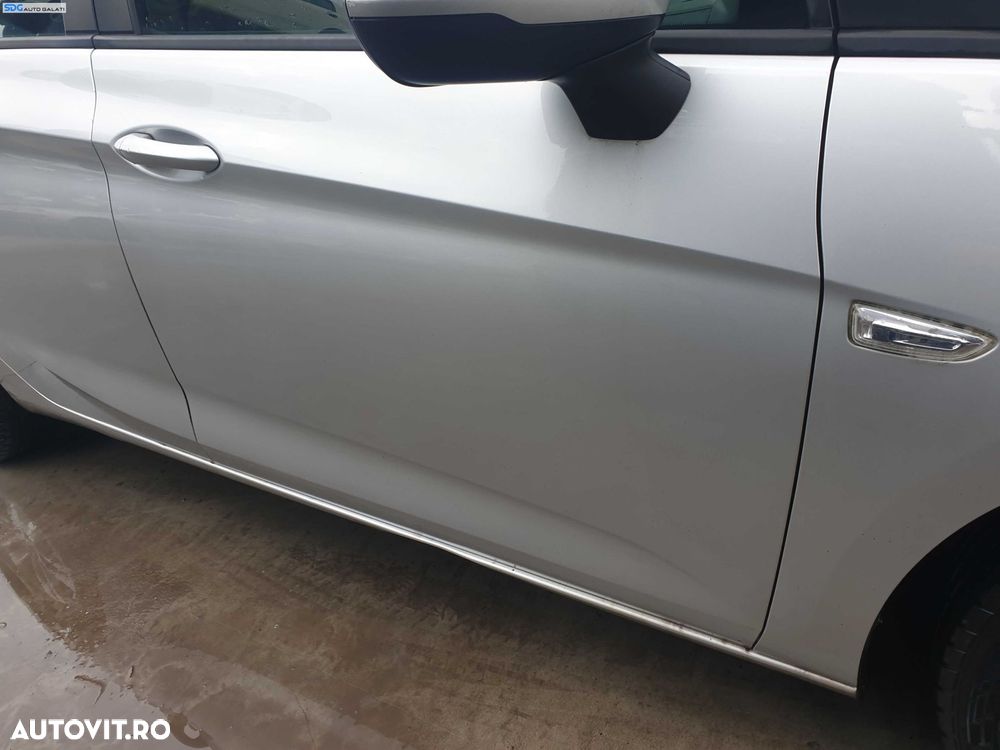 Usa Usi Portiera Portiere Dreapta Fata Dezechipata Opel Astra K 2015 - 2021 Culoare Z176 [K9164] - 2