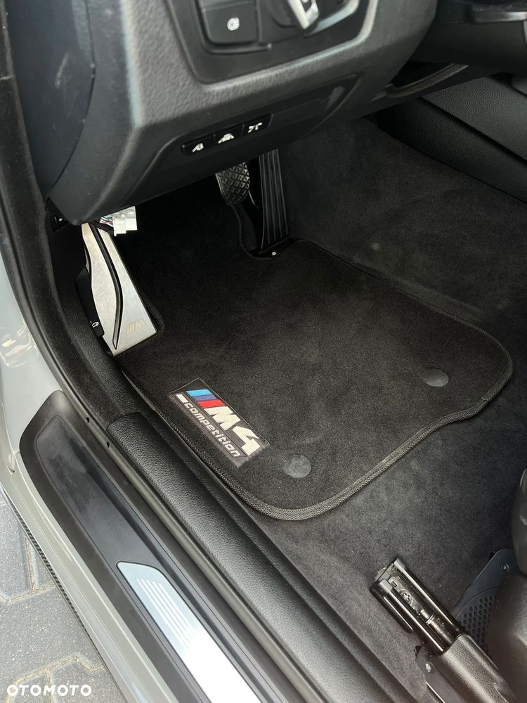BMW M4 DKG Competition - 10