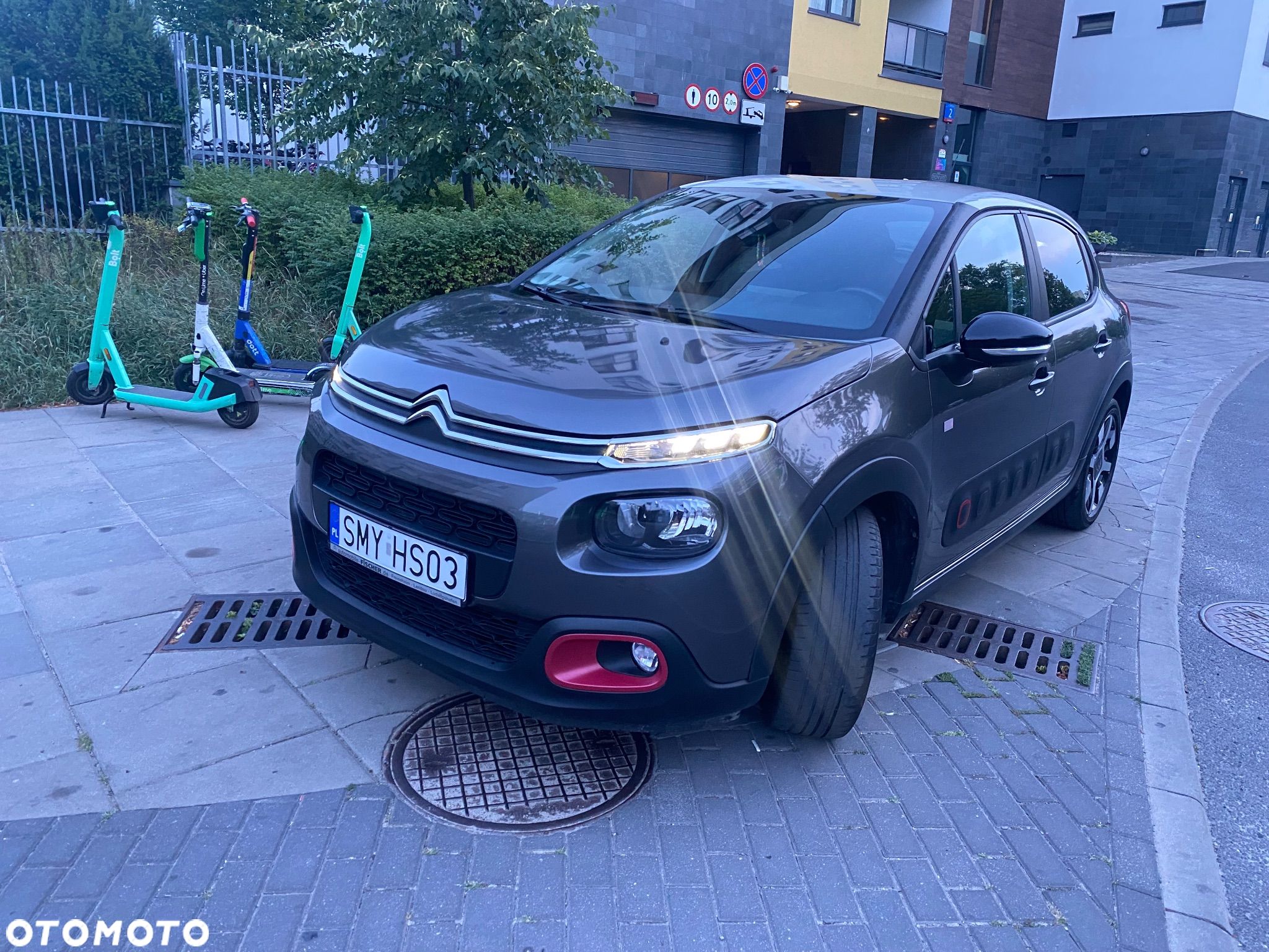 Citroën C3 1.2 PureTech Elle - 1