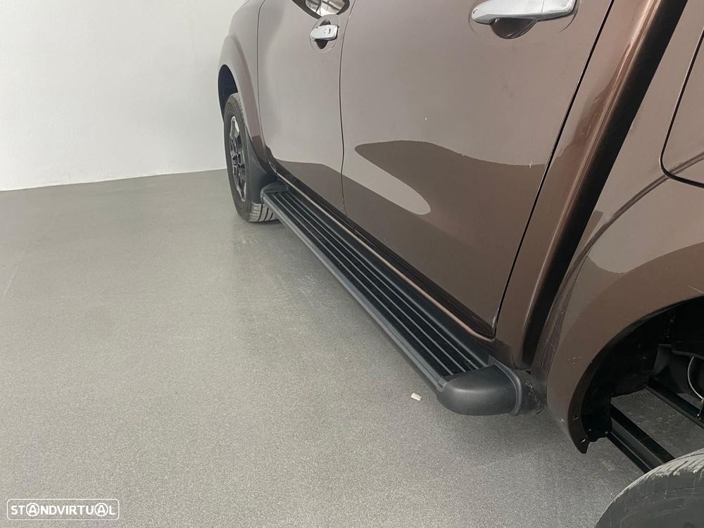 Nissan Navara 2.3 dCi CD 4WD N-Connecta - 9