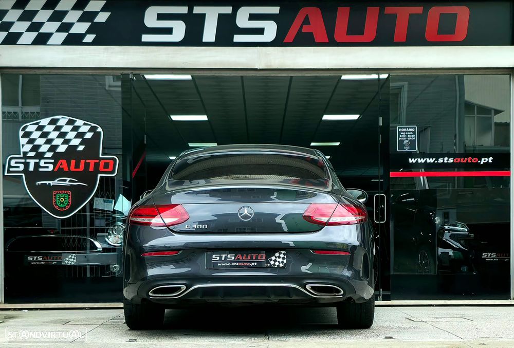 Mercedes-Benz C 300 AMG Line - 58